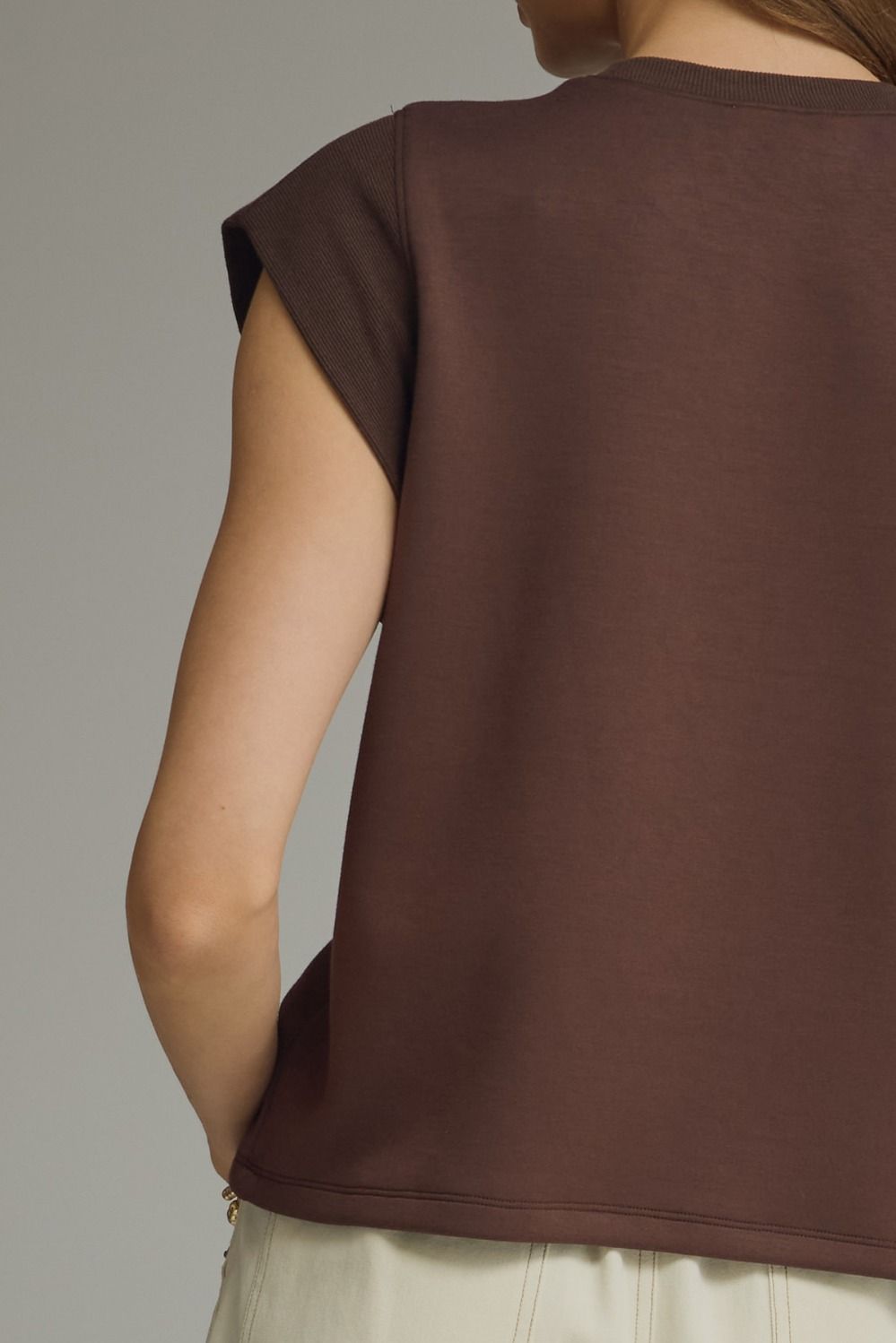 Round Neck Cap Sleeve Top - Brown