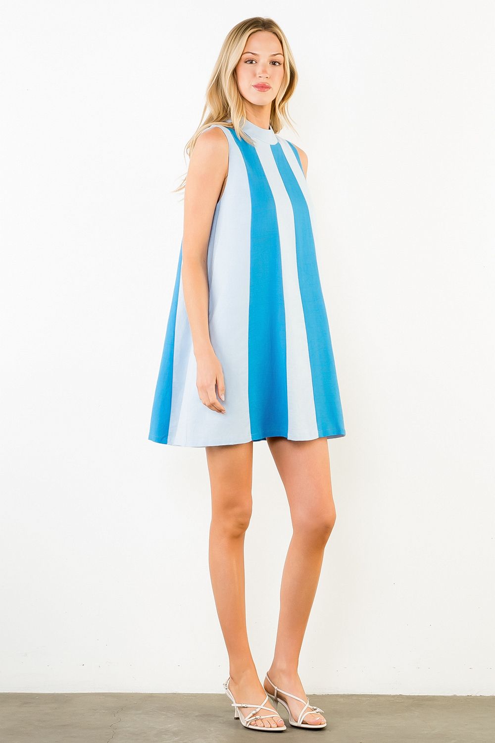 Sleeveless Colorblock Dress - Blue