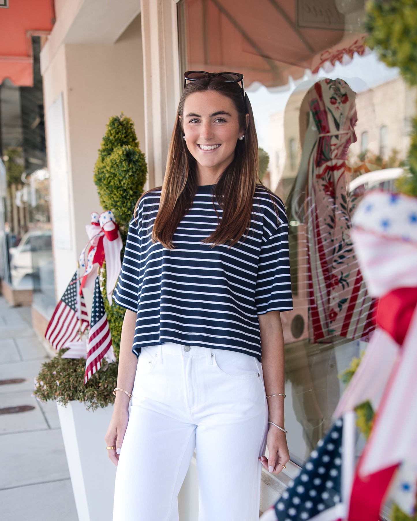 Mae Cropped Tee Shirt - Navy/White Stripe