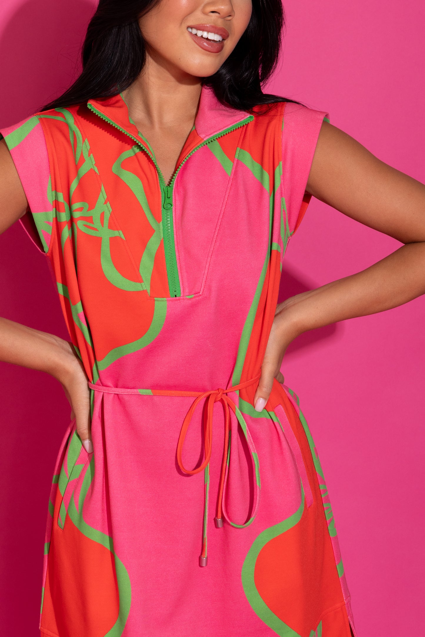 Leigh Dress - Fuchsia Outline