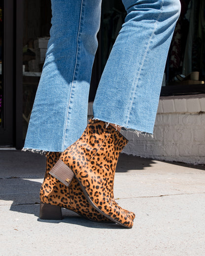 Sam Edelman Paige Ankle Boot - Leopard Brahma Hair Leather