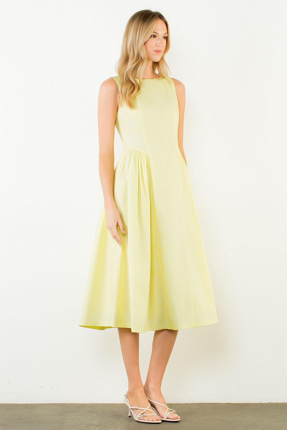Sleeveless Gathered Waist Midi Dress - Yellow