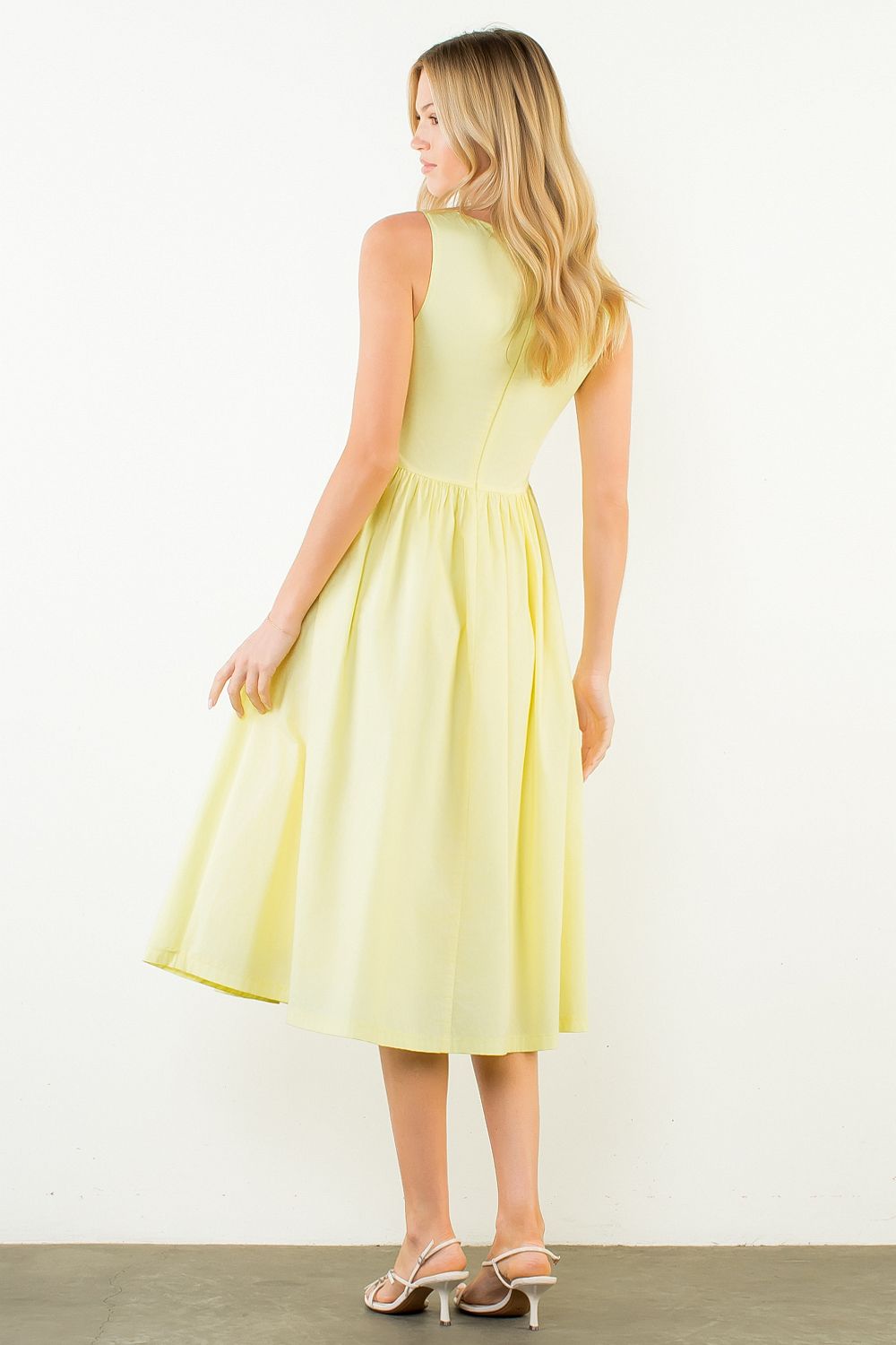 Sleeveless Gathered Waist Midi Dress - Yellow