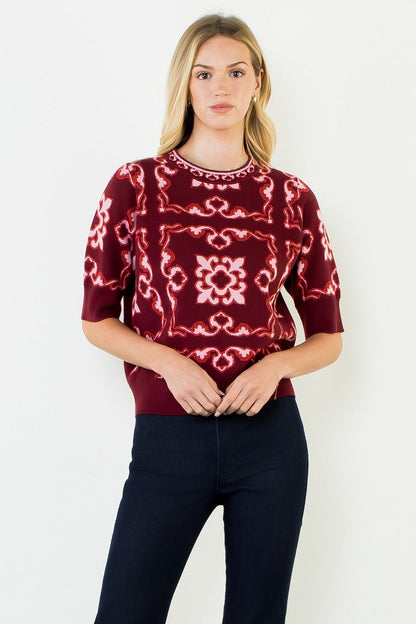 Short Sleeve Pattern Sweater Top - Burgundy